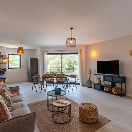 Apartment Stanatura-2 شقة